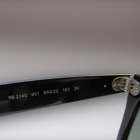 NWT RAY-BAN CLASSIC WAYFARER SUNGLASSES SUNNIES + CASE, BOX, CLEANING CLOTH - Picture 8 of 11